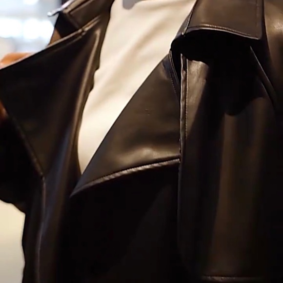 Faux leather trench coat - Picture 3 of 5